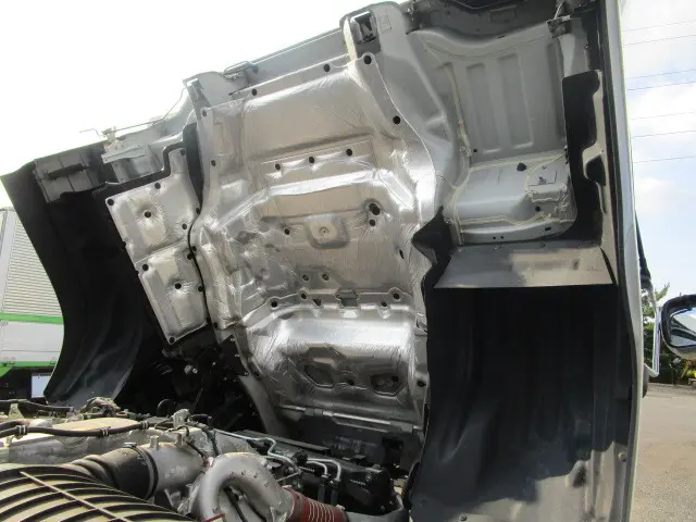 いすゞ ギガ 2PG-CYJ77D(8x4)の写真38