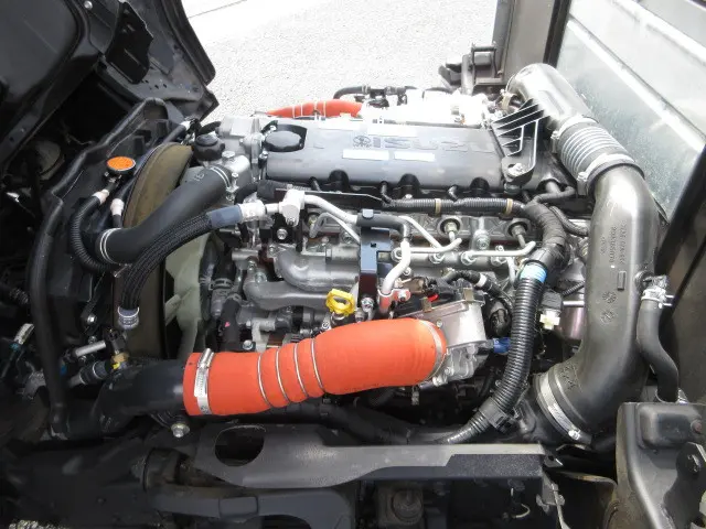 いすゞ エルフ 2RG-NJS88A(4WD)の写真23