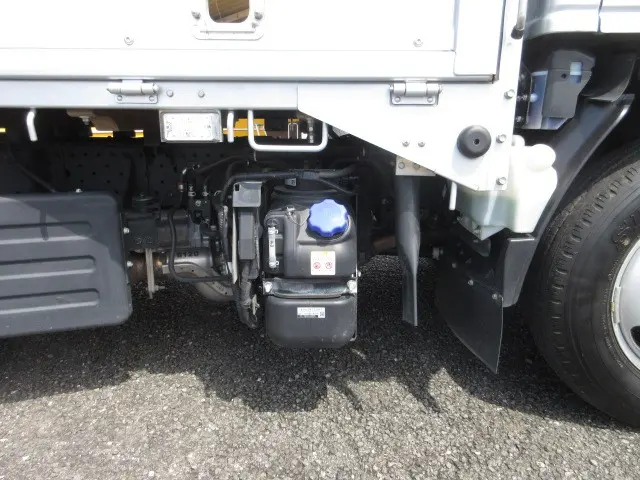 いすゞ エルフ 2RG-NJS88A(4WD)の写真35