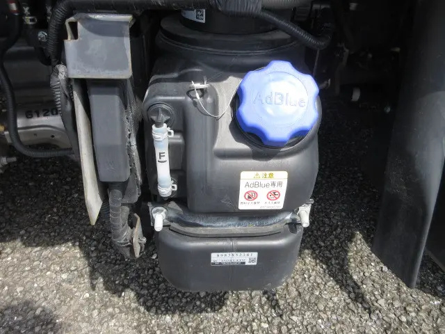 いすゞ エルフ 2RG-NJS88A(4WD)の写真43