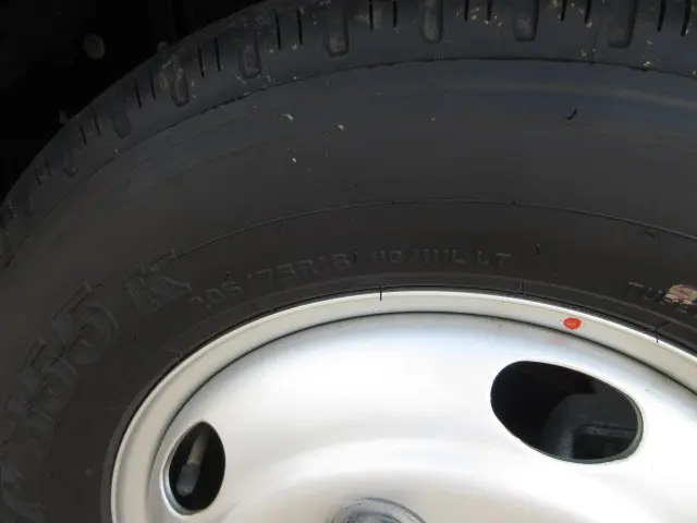 いすゞ エルフ 2RG-NJS88A(4WD)の写真50