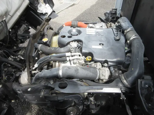 いすゞ エルフ TRG-NMR85AR(2WD)の写真27