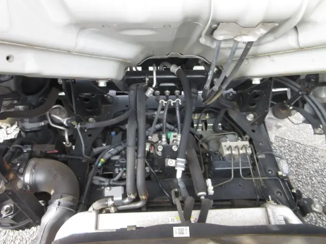 いすゞ エルフ TRG-NMR85AR(2WD)の写真31