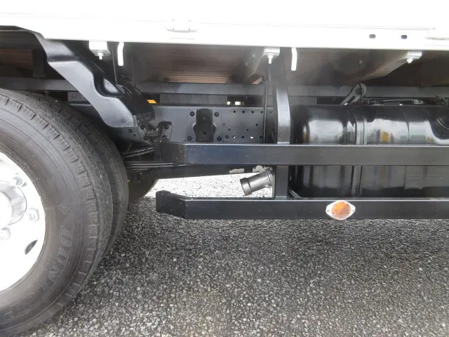 いすゞ エルフ TRG-NMR85AR(2WD)の写真44