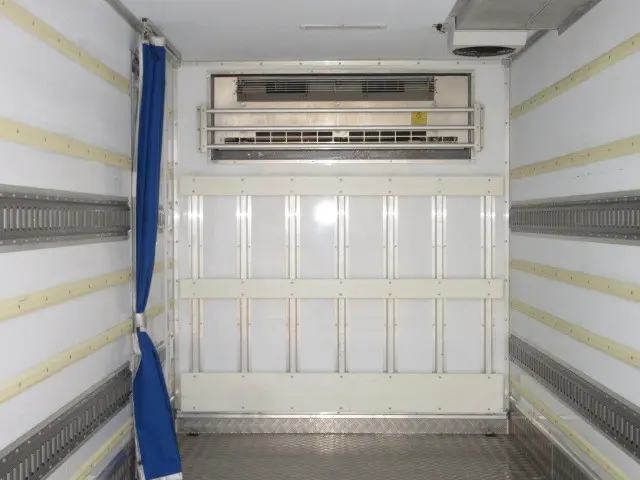 日野 デュトロ 2RG-XZU655M(2WD)の写真12
