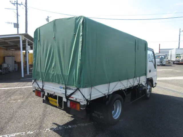 いすゞ エルフ 2RG-NHS88A(4WD)の写真4