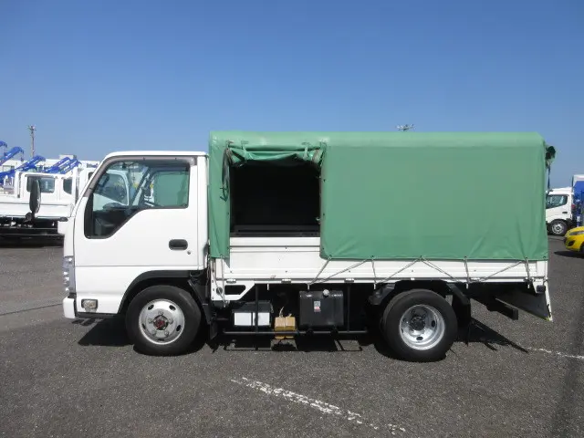 いすゞ エルフ 2RG-NHS88A(4WD)の写真14