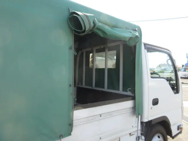 いすゞ エルフ 2RG-NHS88A(4WD)の写真15
