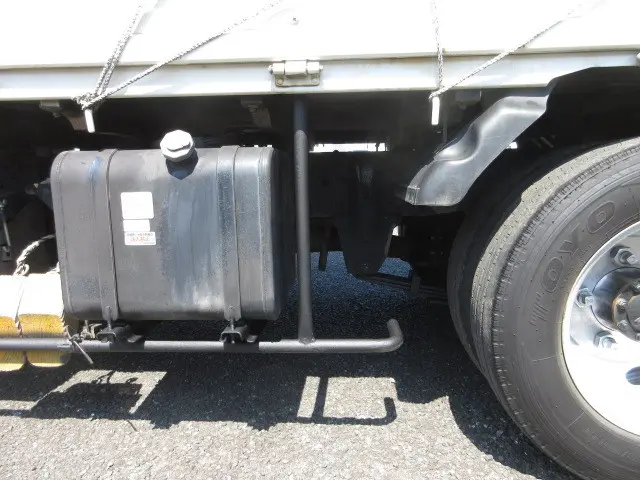 いすゞ エルフ 2RG-NHS88A(4WD)の写真34