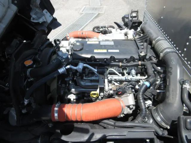いすゞ エルフ 2RG-NMR88AN(2WD)の写真33