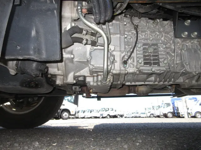 いすゞ エルフ 2RG-NMR88AN(2WD)の写真38