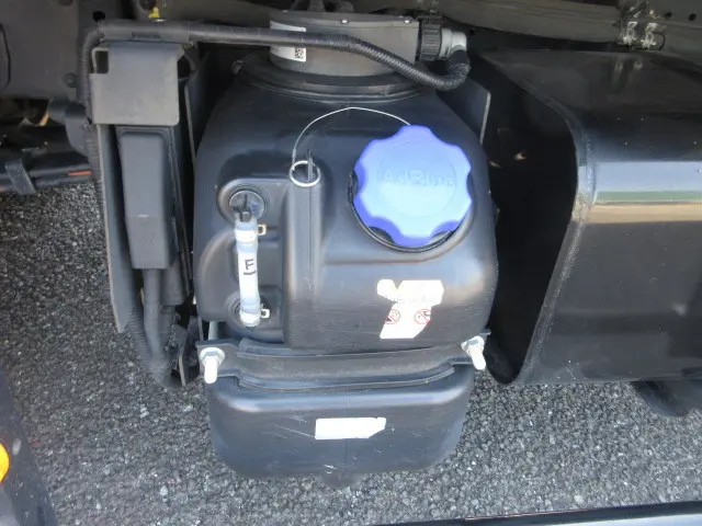 いすゞ エルフ 2RG-NMR88AN(2WD)の写真47