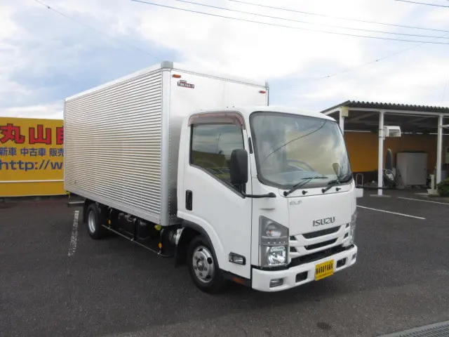 いすゞ エルフ TRG-NLR85AN(2WD)の写真2