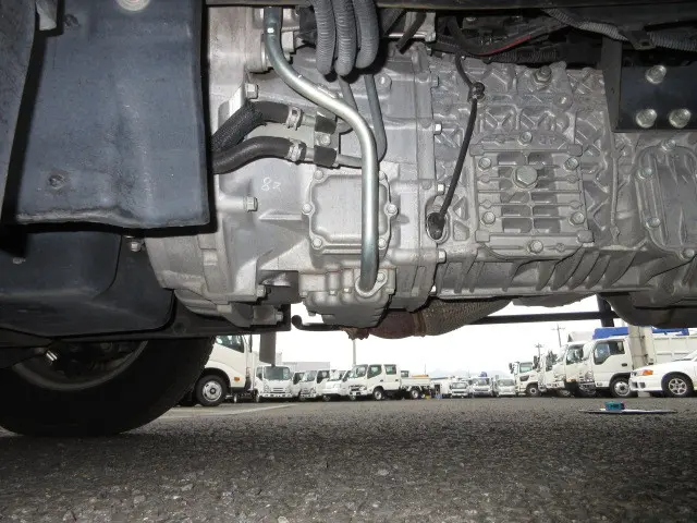 いすゞ エルフ TRG-NLR85AN(2WD)の写真34