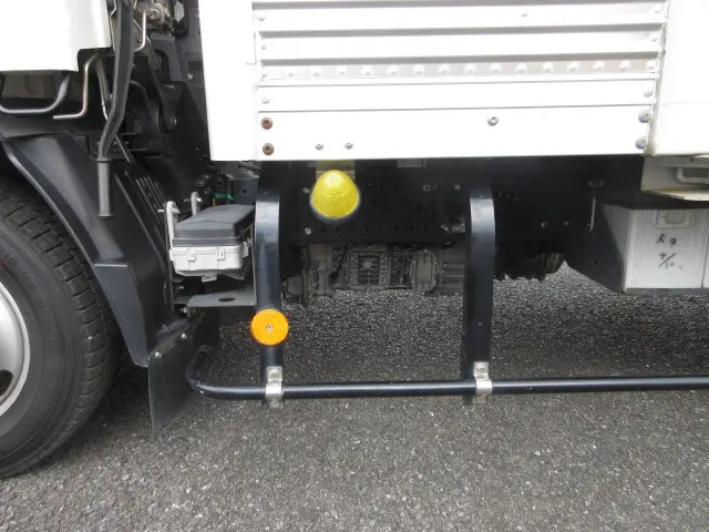 いすゞ エルフ TRG-NLR85AN(2WD)の写真37