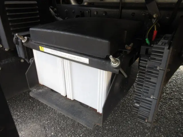 三菱 キャンター TRG-FEB50(2WD)の写真38