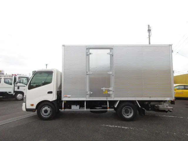 日野 デュトロ 2KG-XZU712M(2WD)の写真5