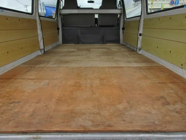 トヨタ ダイナ BDG-XZU508V(2WD)の写真11