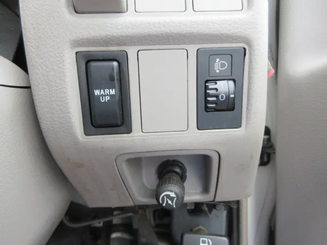 トヨタ ダイナ BDG-XZU508V(2WD)の写真21