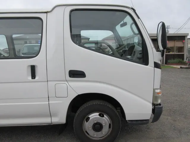 トヨタ ダイナ BDG-XZU508V(2WD)の写真42