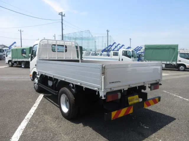 日野 デュトロ TKG-XZU685M(4WD)の写真3