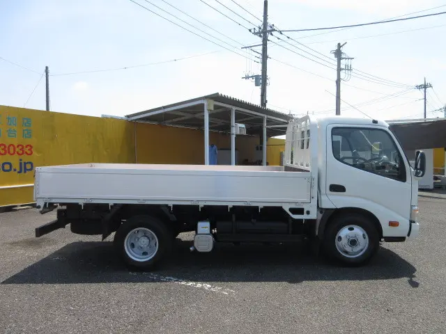 日野 デュトロ TKG-XZU685M(4WD)の写真6