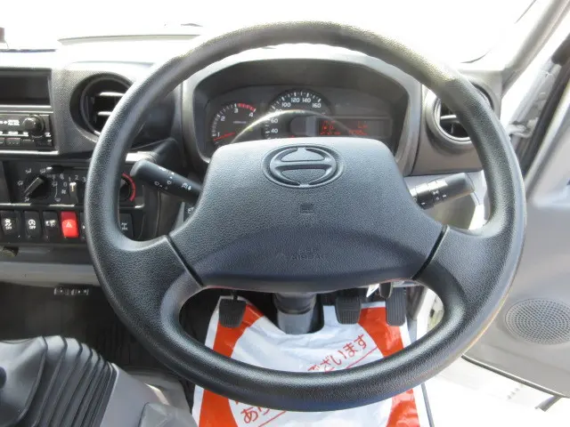 日野 デュトロ TKG-XZU685M(4WD)の写真14