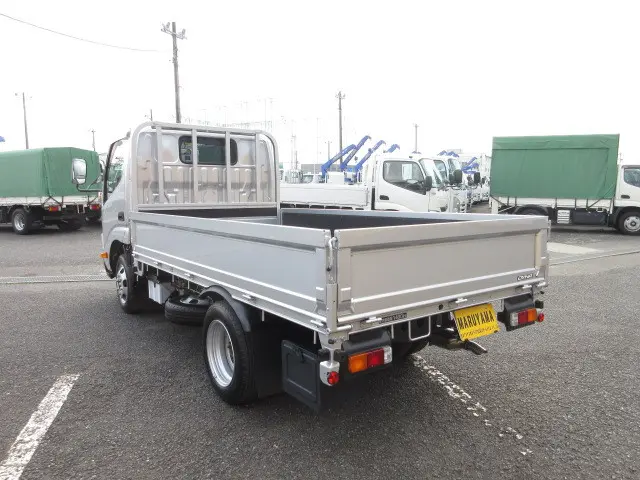 トヨタ ダイナ 2WG-GDY282(4WD)の写真3