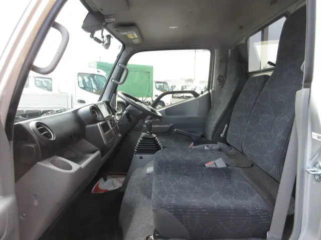 トヨタ ダイナ 2WG-GDY282(4WD)の写真22