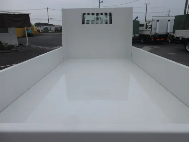 いすゞ エルフ 2PG-NKS88AD(4WD)の写真9