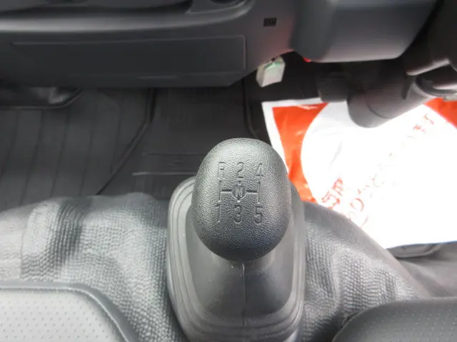 いすゞ エルフ 2PG-NKS88AD(4WD)の写真26