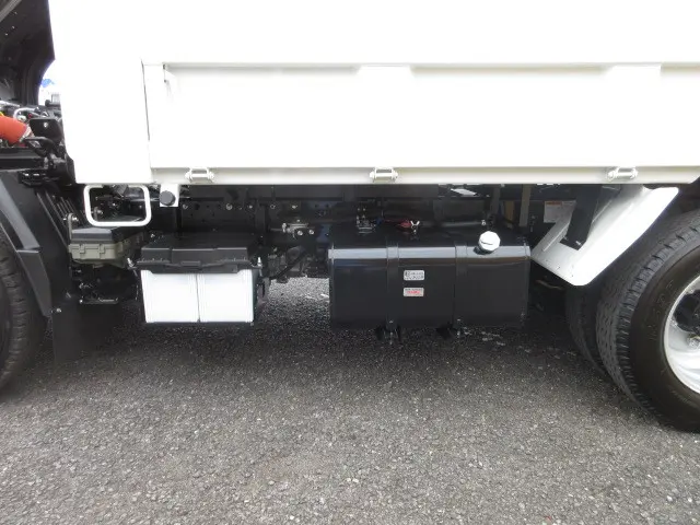 いすゞ エルフ 2PG-NKS88AD(4WD)の写真39