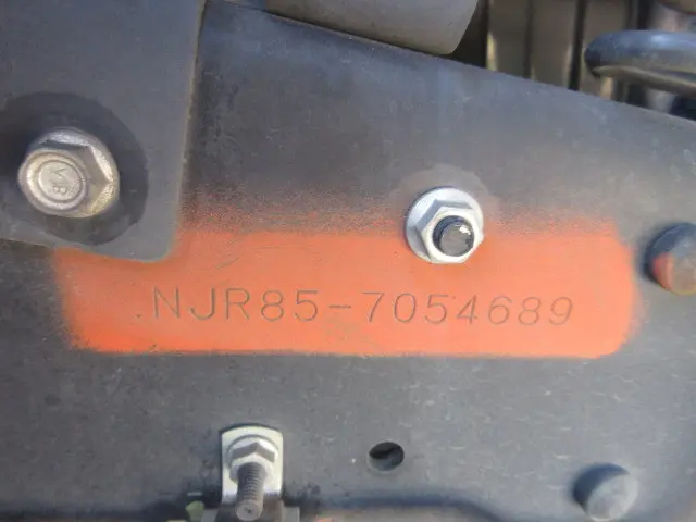 いすゞ エルフ TRG-NJR85A(2WD)の写真28