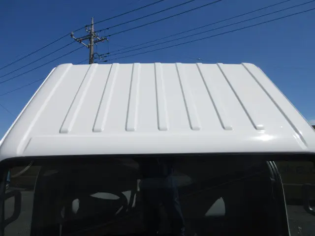 いすゞ エルフ TRG-NJR85A(2WD)の写真31
