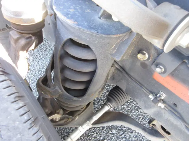 いすゞ エルフ TRG-NJR85A(2WD)の写真37