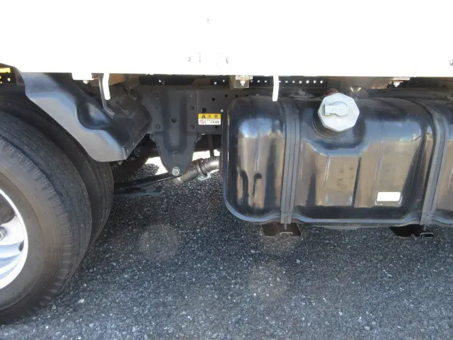 いすゞ エルフ TRG-NJR85A(2WD)の写真42