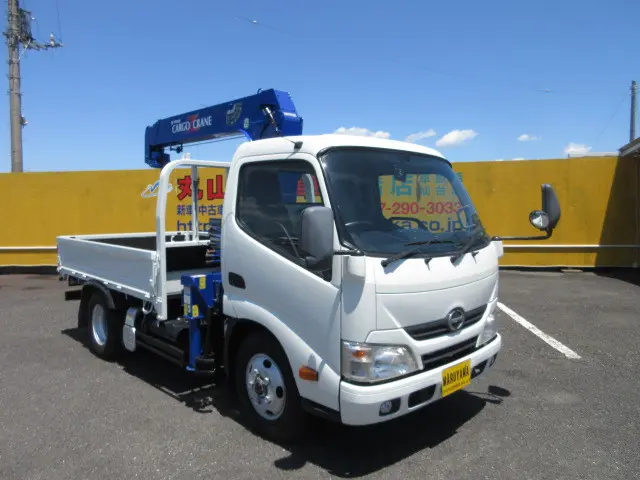 日野 デュトロ TKG-XZU685M(4WD)の写真2