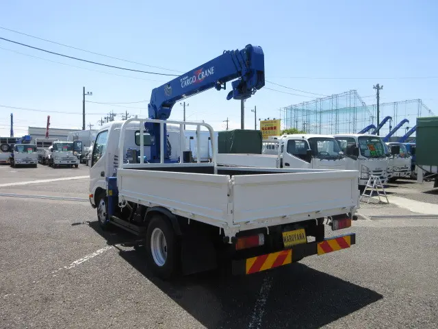 日野 デュトロ TKG-XZU685M(4WD)の写真3