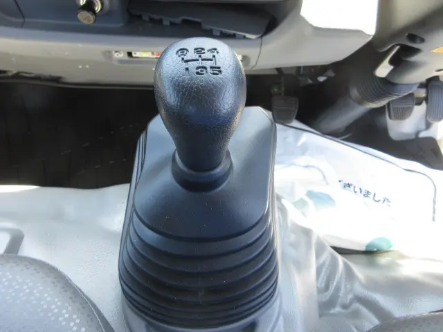 日野 デュトロ TKG-XZU685M(4WD)の写真20