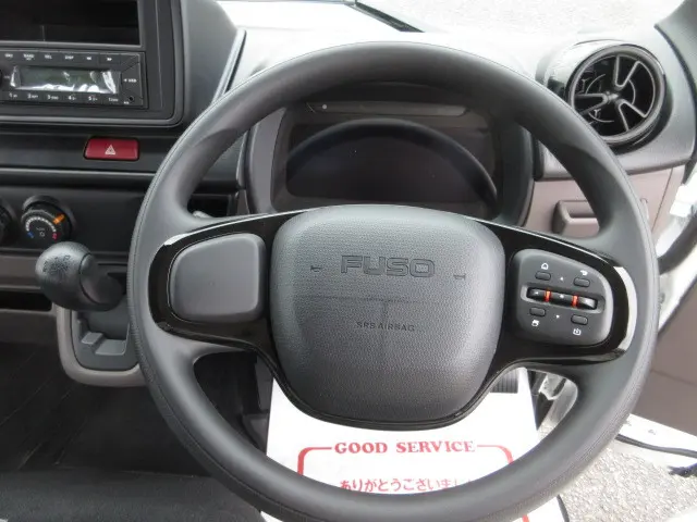 三菱 キャンター 2TG-FBA00(2WD)の写真15