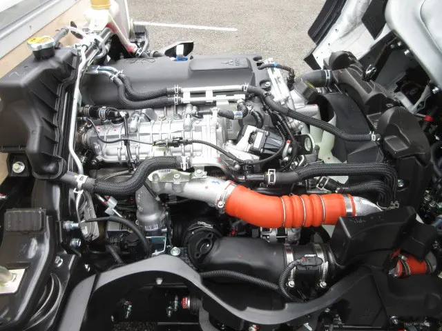 三菱 キャンター 2TG-FBA00(2WD)の写真27