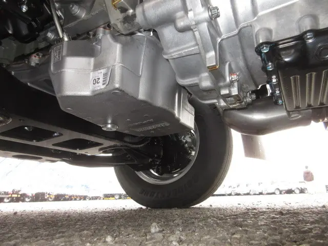 三菱 キャンター 2TG-FBA00(2WD)の写真30