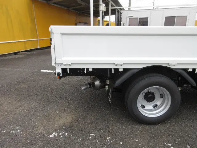 三菱 キャンター 2TG-FBA00(2WD)の写真36