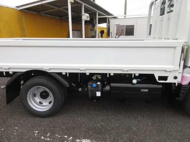 三菱 キャンター 2TG-FBA00(2WD)の写真37