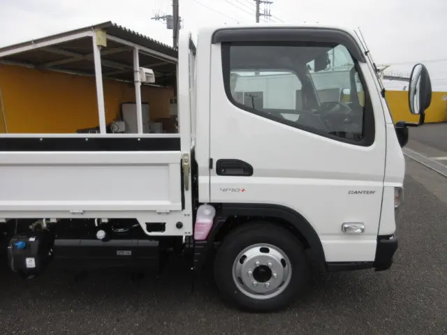 三菱 キャンター 2TG-FBA00(2WD)の写真38