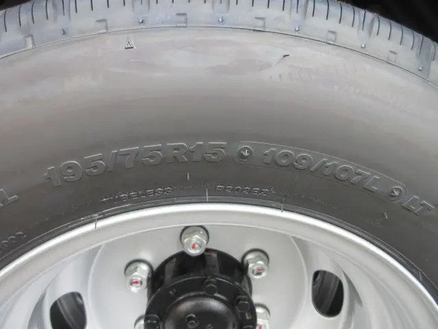 三菱 キャンター 2TG-FBA00(2WD)の写真48
