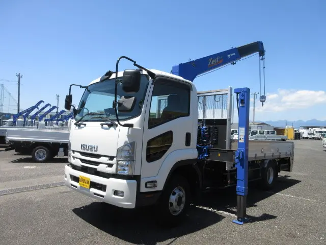 いすゞ フォワード 2PG-FRR90S2(2WD)の写真12