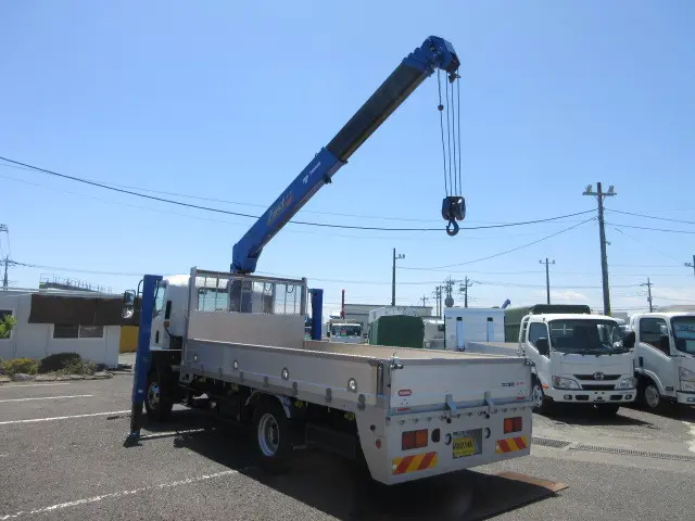 いすゞ フォワード 2PG-FRR90S2(2WD)の写真13
