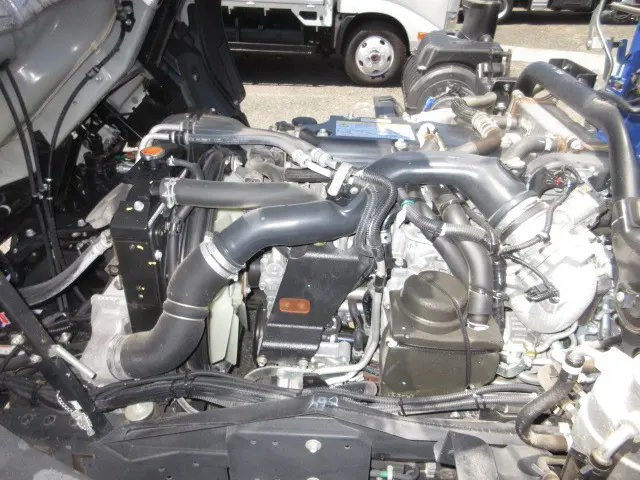 いすゞ フォワード 2PG-FRR90S2(2WD)の写真24