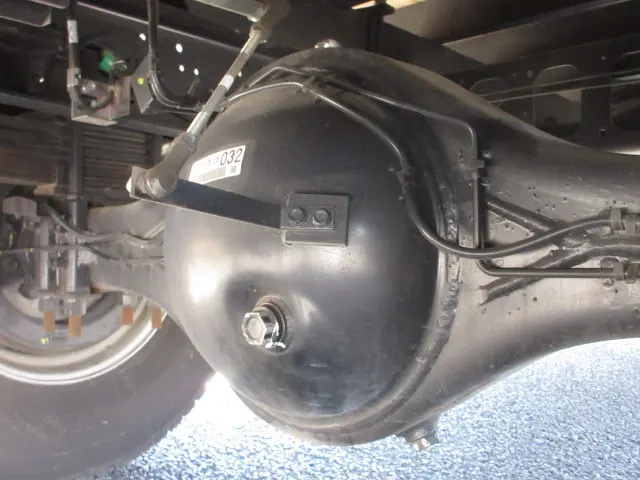 いすゞ フォワード 2PG-FRR90S2(2WD)の写真29